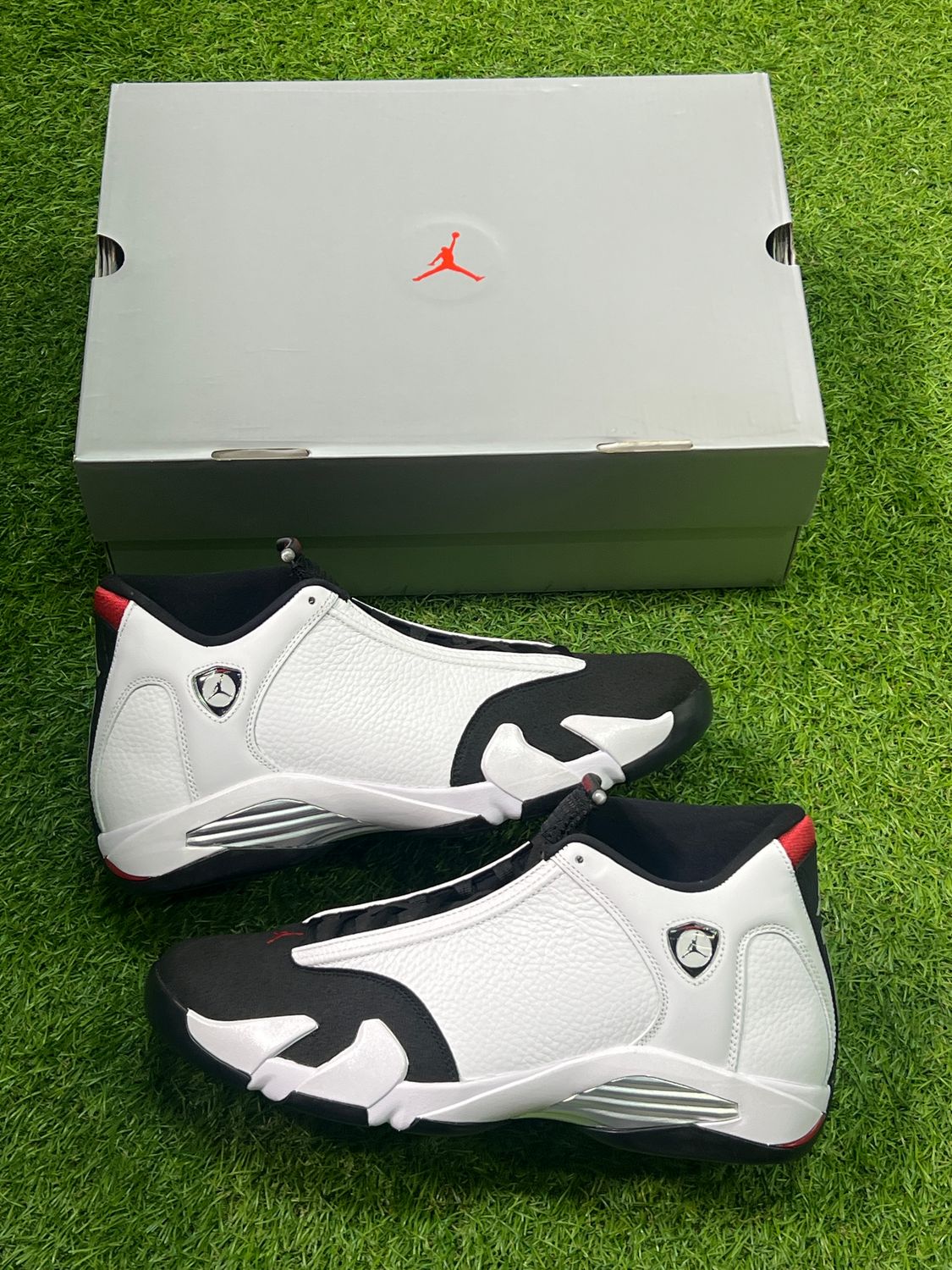 BRAND NEW AIR JORDAN 14 &quot;BLACK TOES&quot; SIZE 13