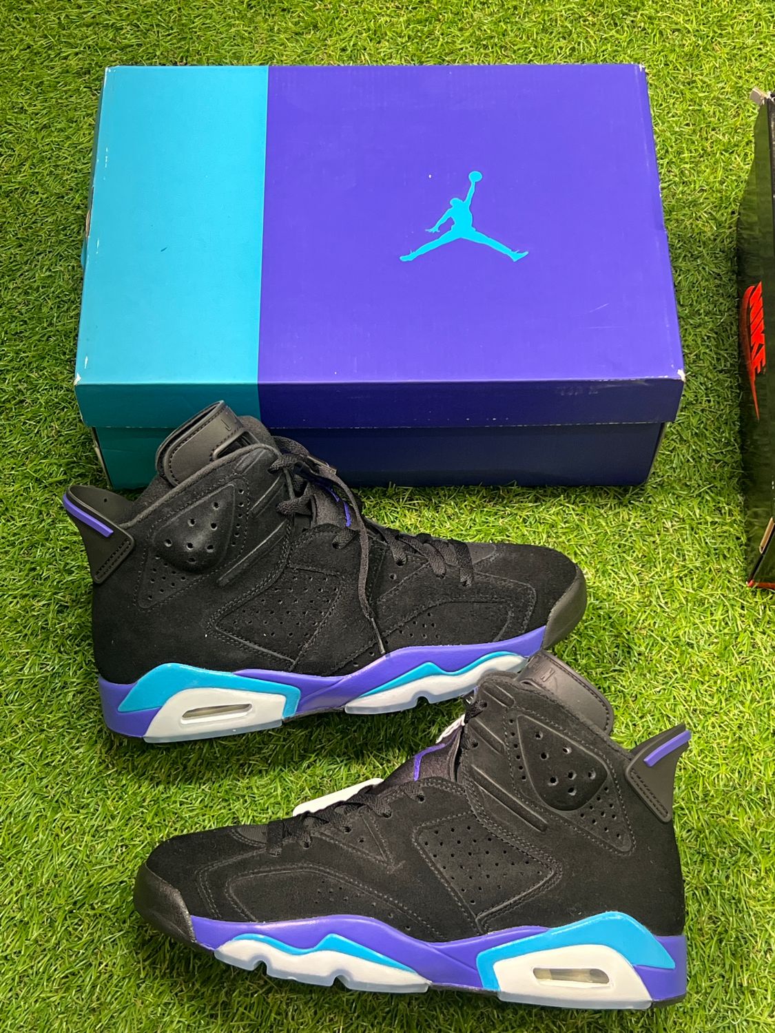 BRAND NEW AIR JORDAN 6 &quot;AQUA&quot; SIZE 9