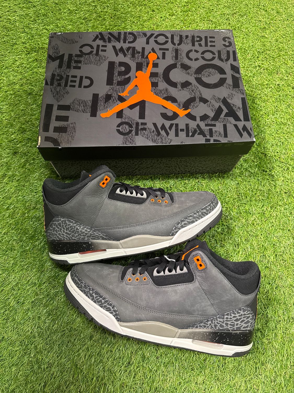 BRAND NEW AIR JORDAN 3 &quot;FEAR&quot; SIZE 11