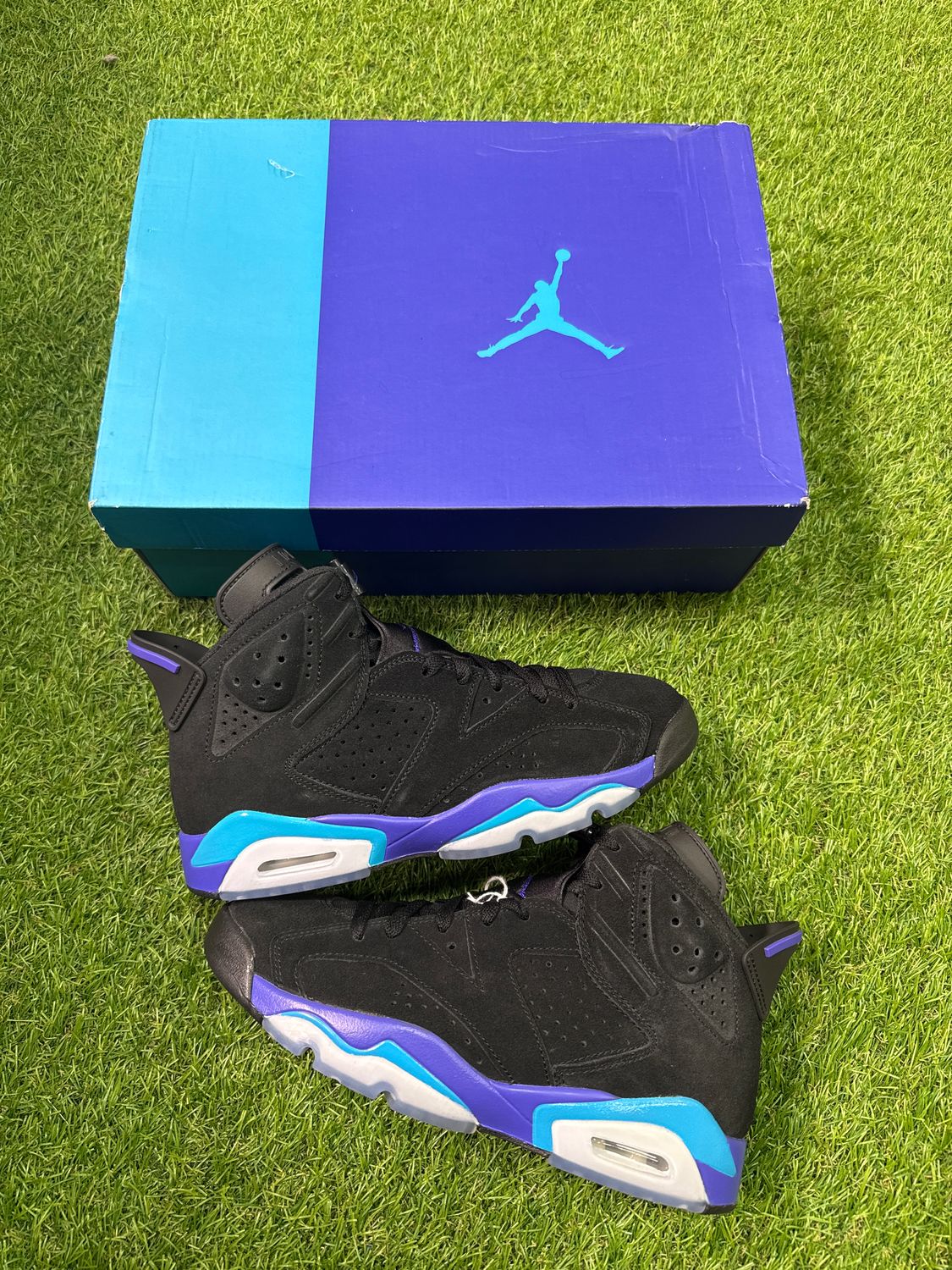 BRAND NEW AIR JORDAN 6 &quot;AQUA&quot; SIZE 8