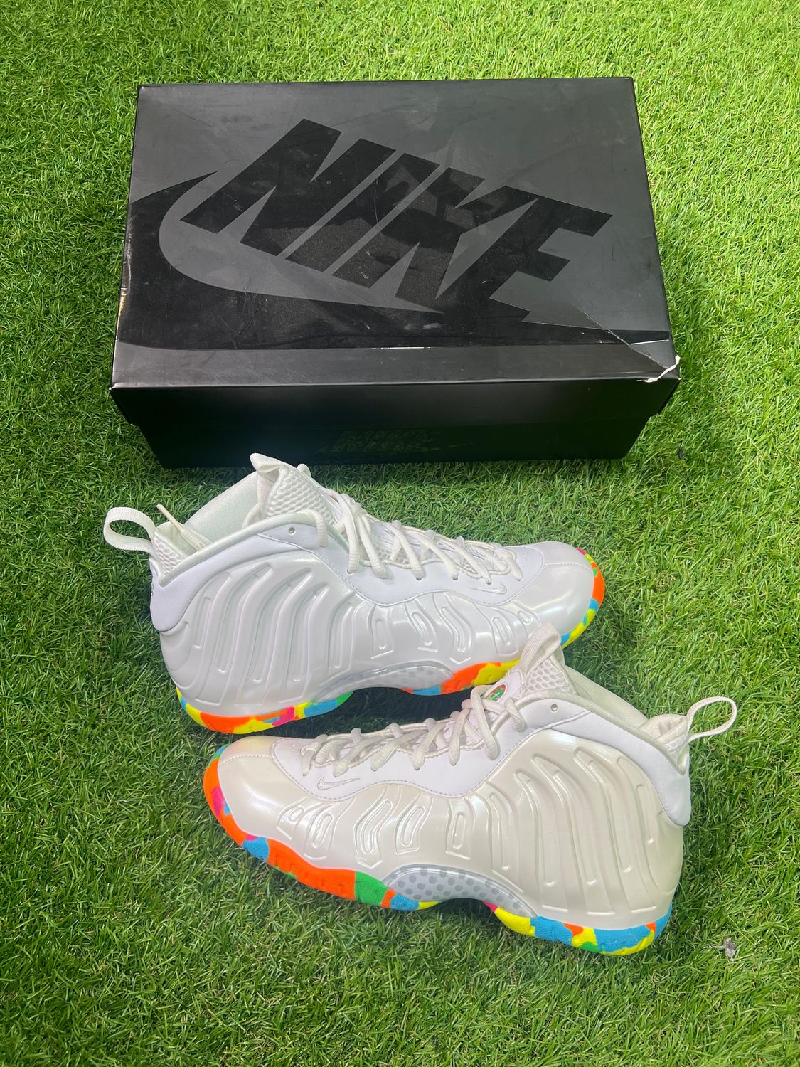 BRAND NEW GS NIKE FOAMPOSITE ONE &quot;WHITE FRUITY PEBBLES&quot; SIZE 7Y