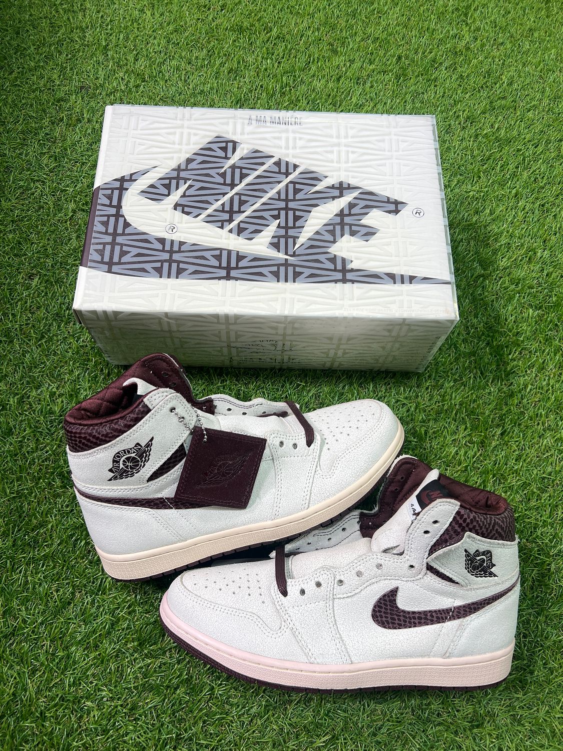 BRAND NEW AIR JORDAN 1 &quot;A MA MANIER&quot; SIZE 9