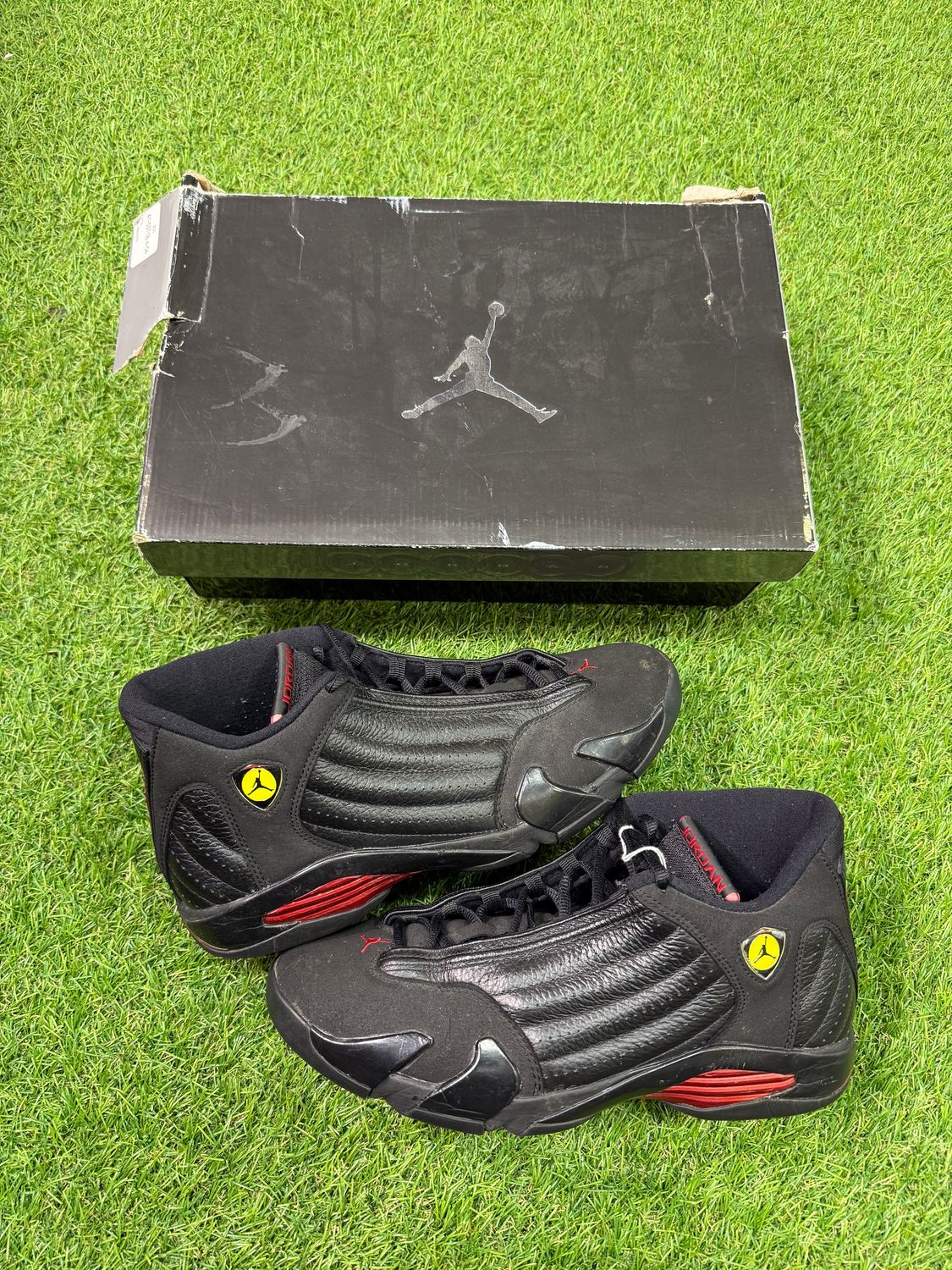 PREOWNED AIR JORDAN 14 &quot;LAST SHOT&quot; SIZE 11