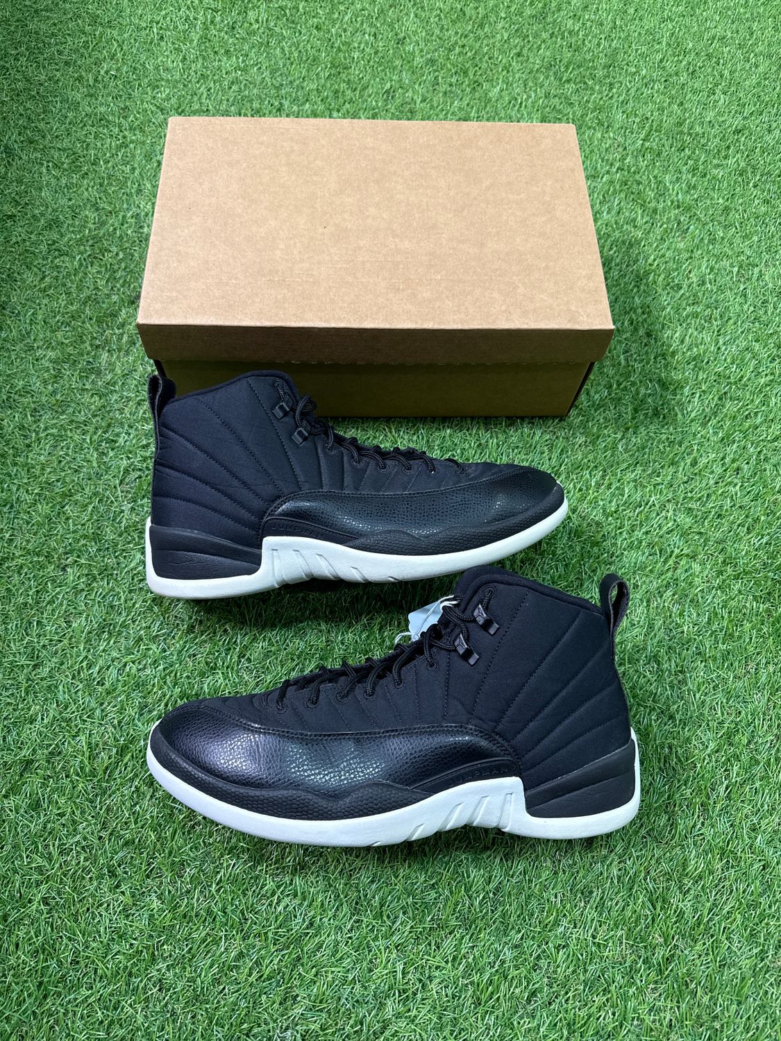 PREOWNED AIR JORDAN 12 &quot;NYLON&quot; SIZE 12