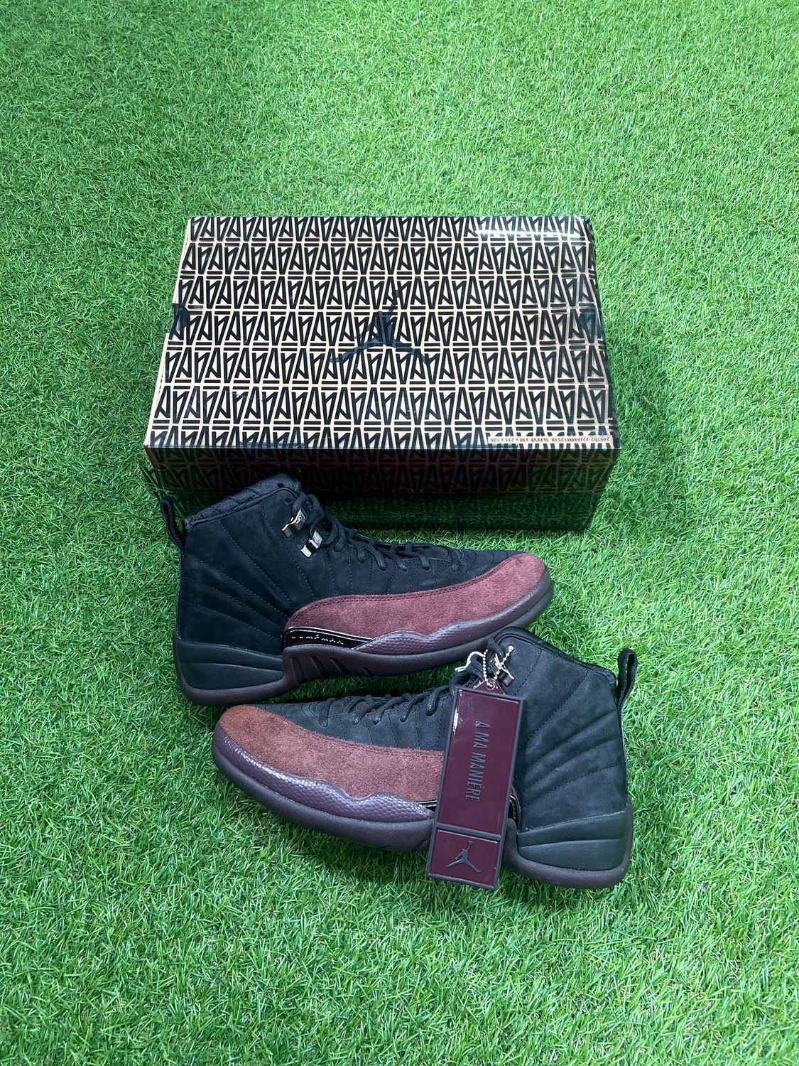 PREOWNED JORDAN 12 &quot;A MA MANIERE&quot; SIZE 8.5
