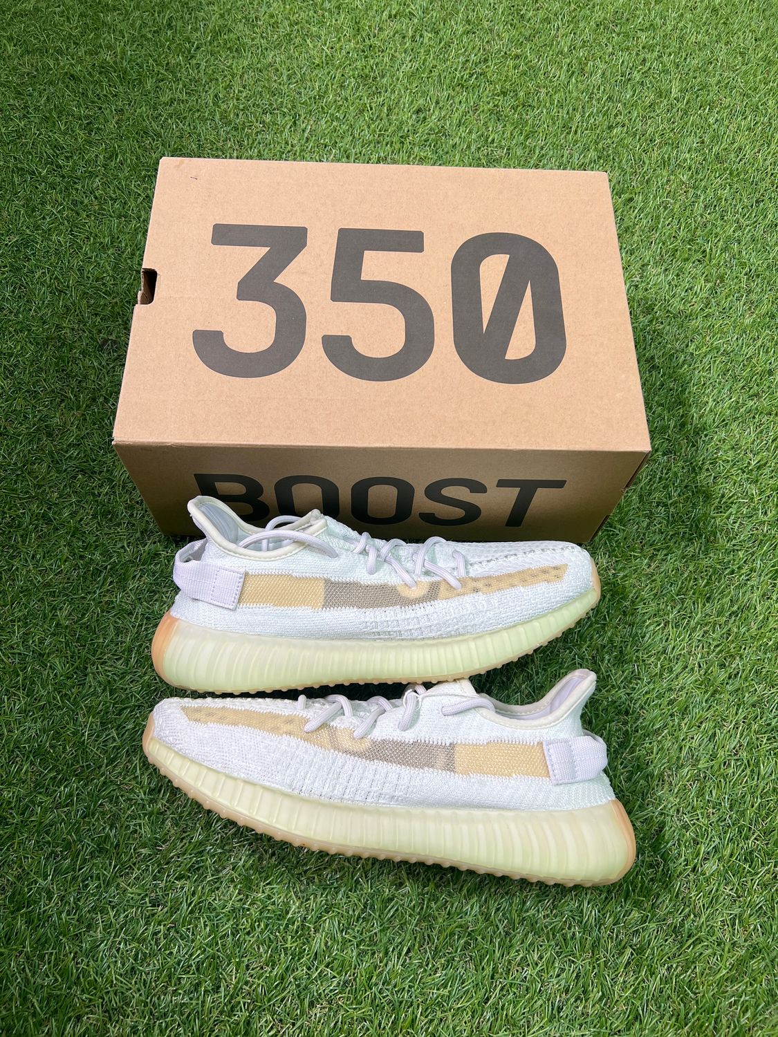 PREOWNED YEEZY 350 &quot;HYPERSPACE&quot; SIZE 8.5