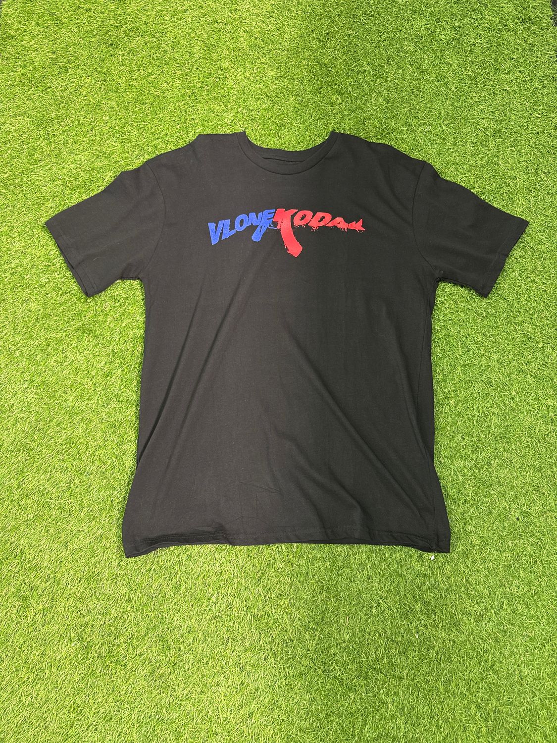 PREOWNED VLONE &quot;KODAK&quot; SIZE XL