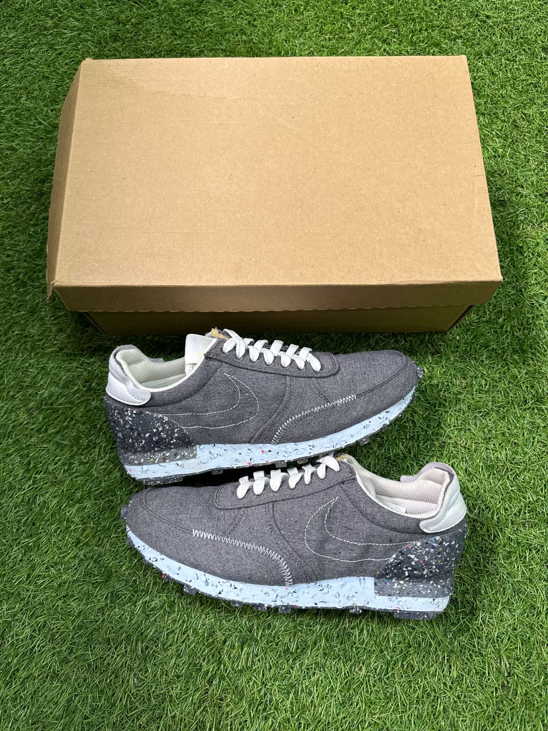 NIKE DAYBREAK TYPE &quot;IRON GREY&quot; SIZE 8