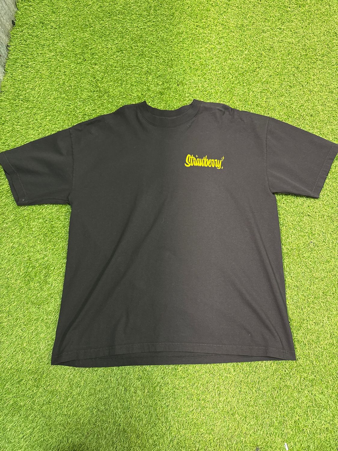 PREOWNED STRAWBERRY JAMS BLACK/YELLOW &quot;GLOCK&quot; SIZE XXL