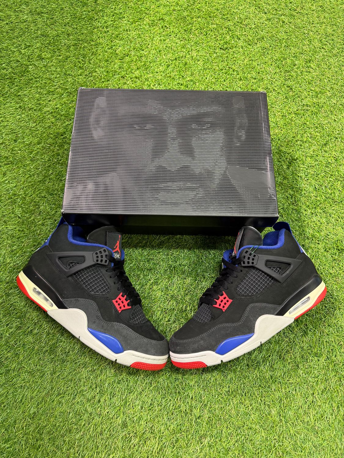 PREOWNED AIR JORDAN 4 &quot;RARE AIR&quot; SIZE 10