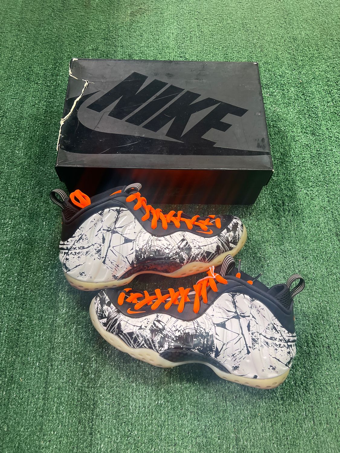 PREOWNED NIKE FOAMPOSITE ONE &quot;SHATTERED BACKBOARD
