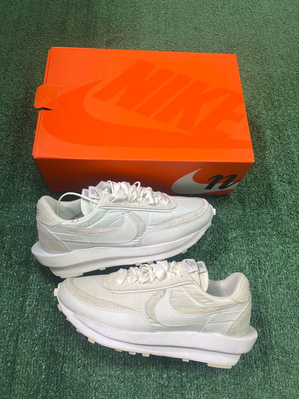 PREOWNED NIKE LD WAFFLE SACAI "WHITE NYLON" SIZE 9
