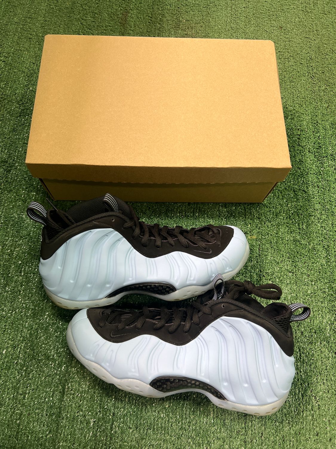 PREOWNED NIKE FOAMPOSITE &quot;PSYCHIC BLUE&quot; SIZE 9