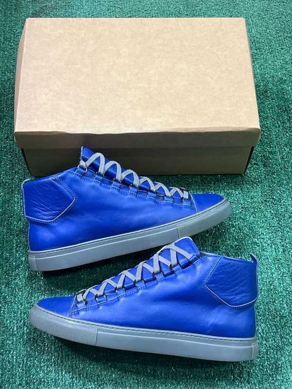 BALENCIAGA ARENA BLACK/GREY