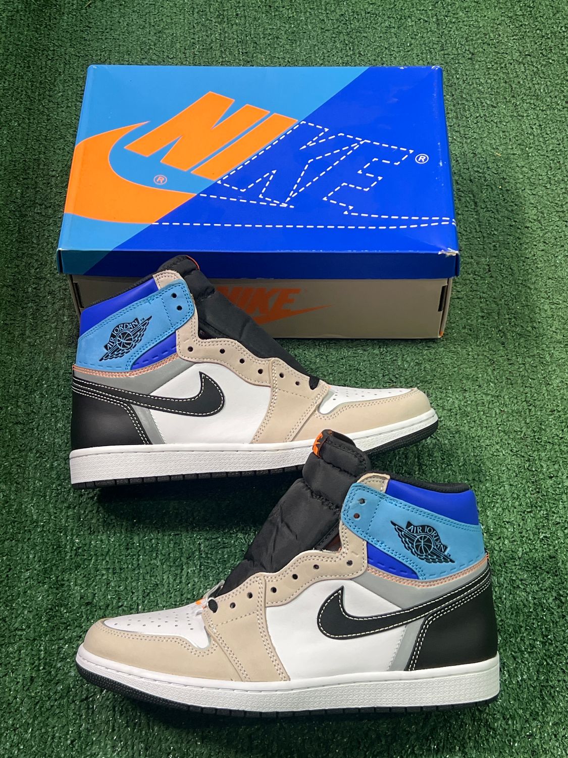 BRAND NEW AIR JORDAN 1 "PROTOTYPE" SIZE 9.5