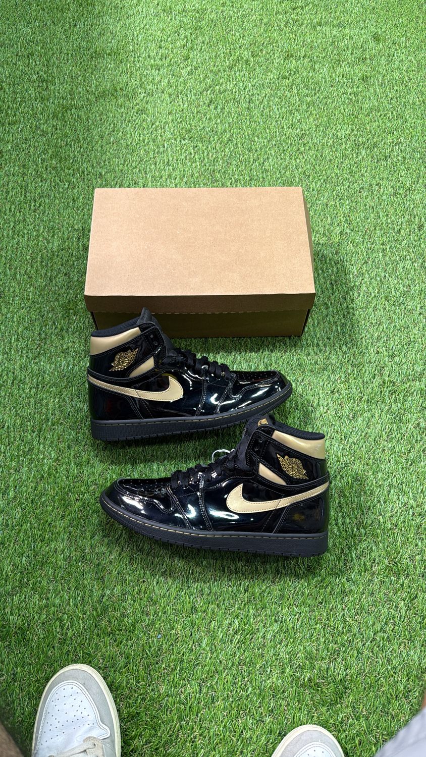 PREOWNED JORDAN 1 &quot;BLACK METALLIC&quot; SIZE 12