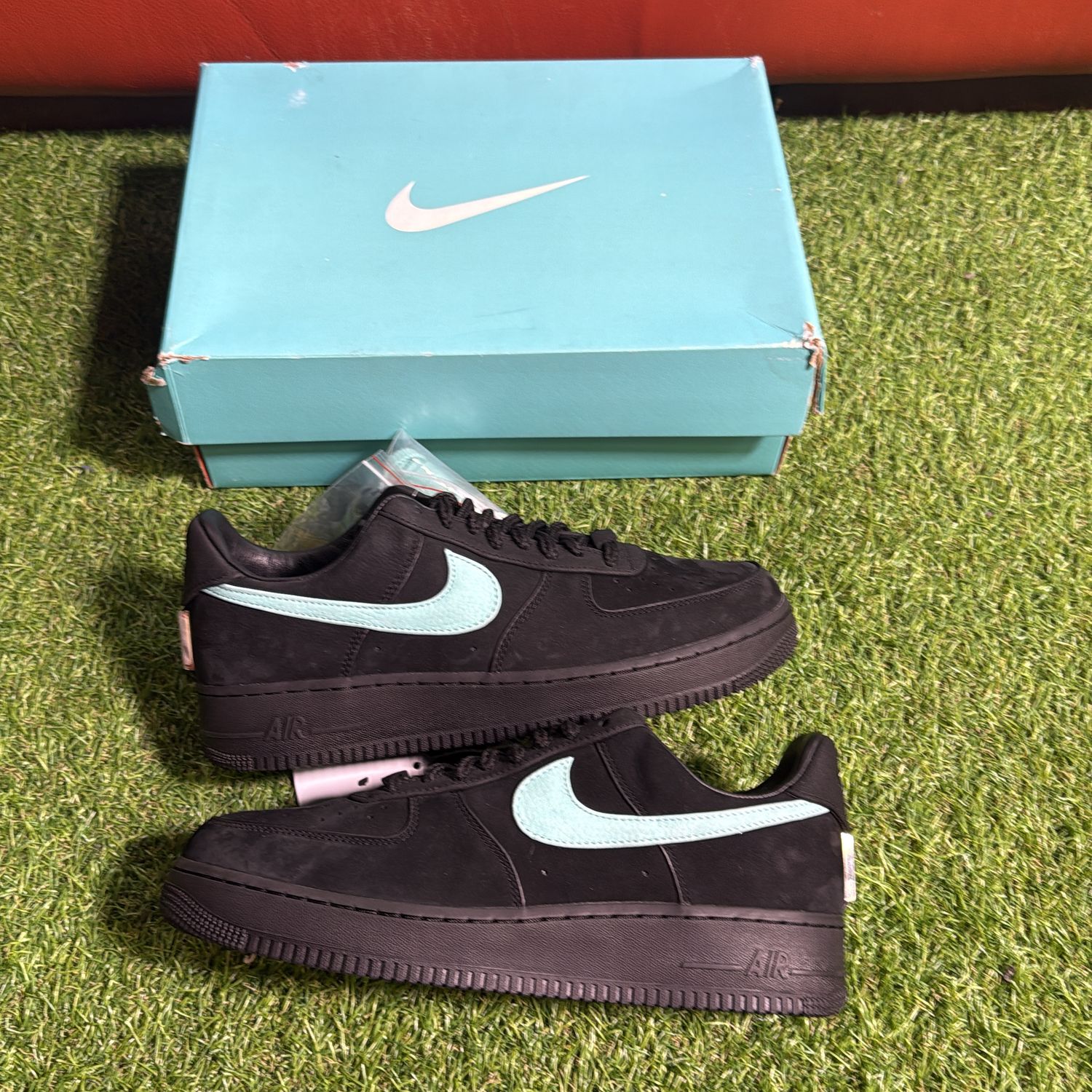 BRAND NEW NIKE AIR FORCE 1 &quot;TIFFANY &amp; CO. 1837&quot;