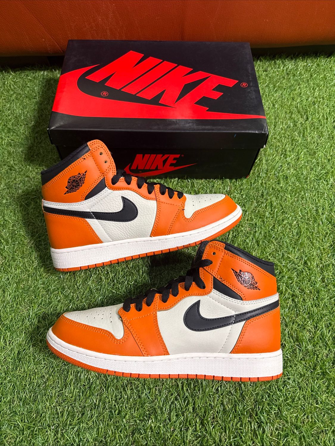 PREOWNED GS AIR JORDAN 1 &quot;REVERSE SHATTERED BACKBOARD&quot; SIZE 7Y
