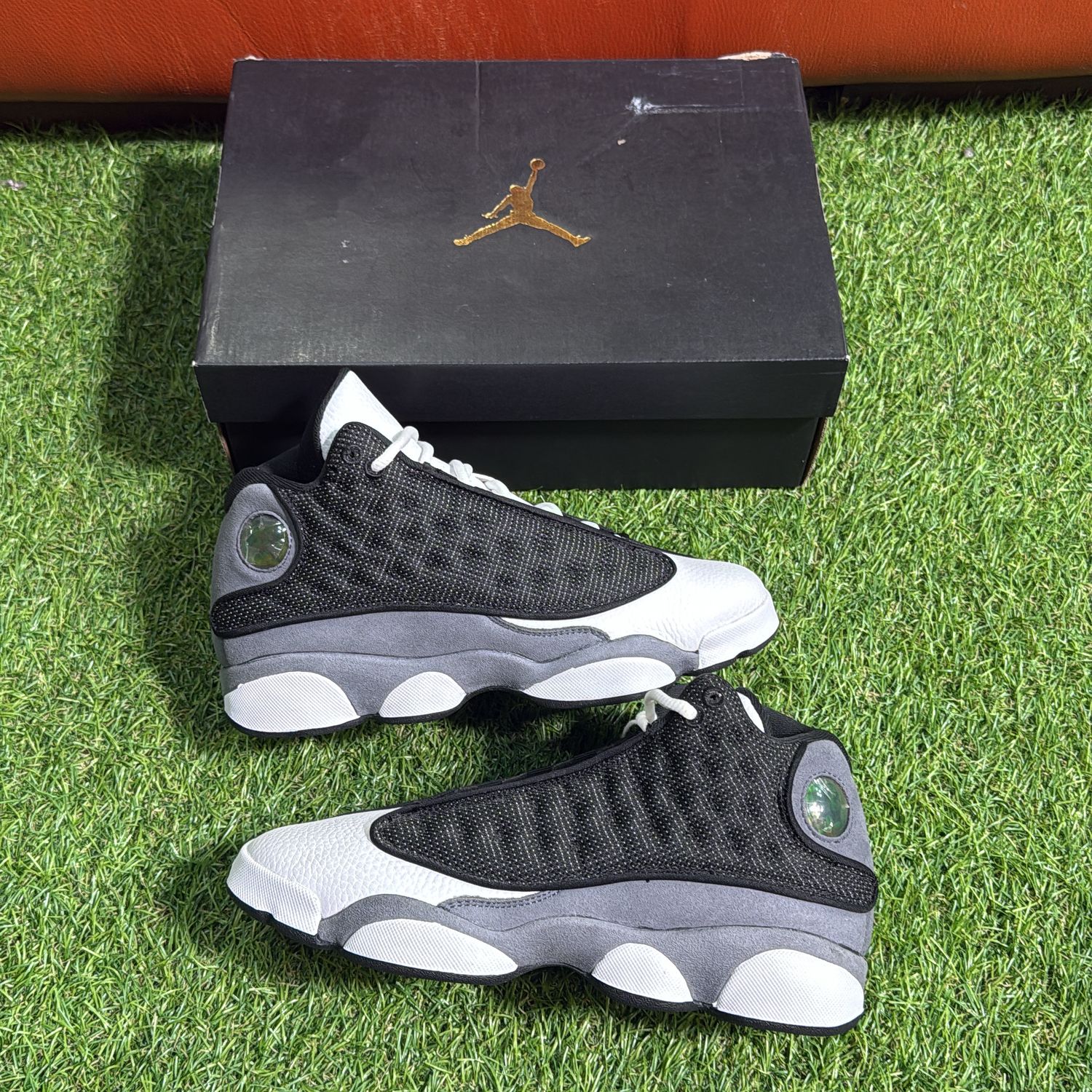 BRAND NEW GS AIR JORDAN 13 "BLACK FLINT" SIZE 6Y
