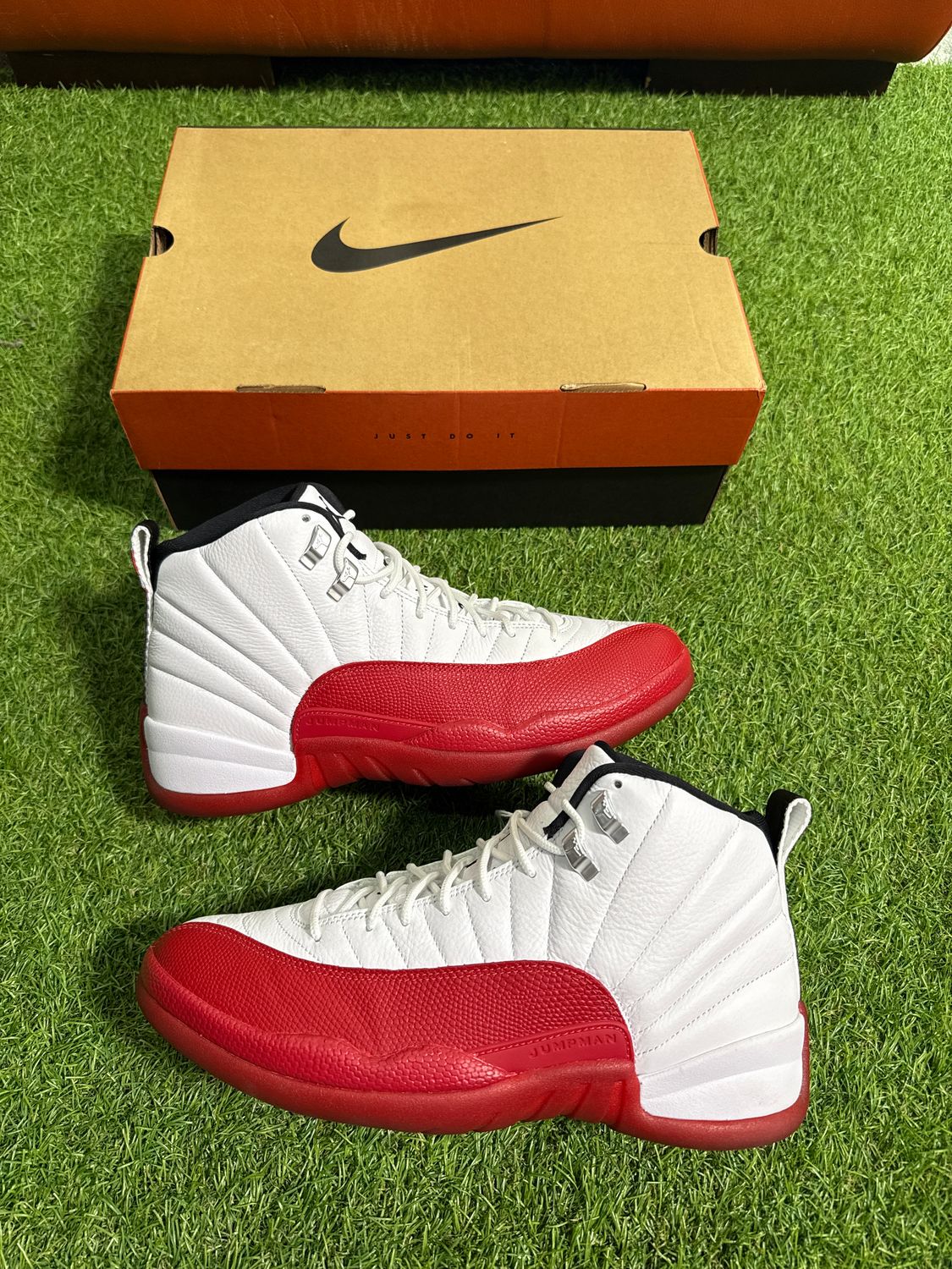 PREOWNED AIR JORDAN 12 &quot;CHERRY&quot; SIZE 11