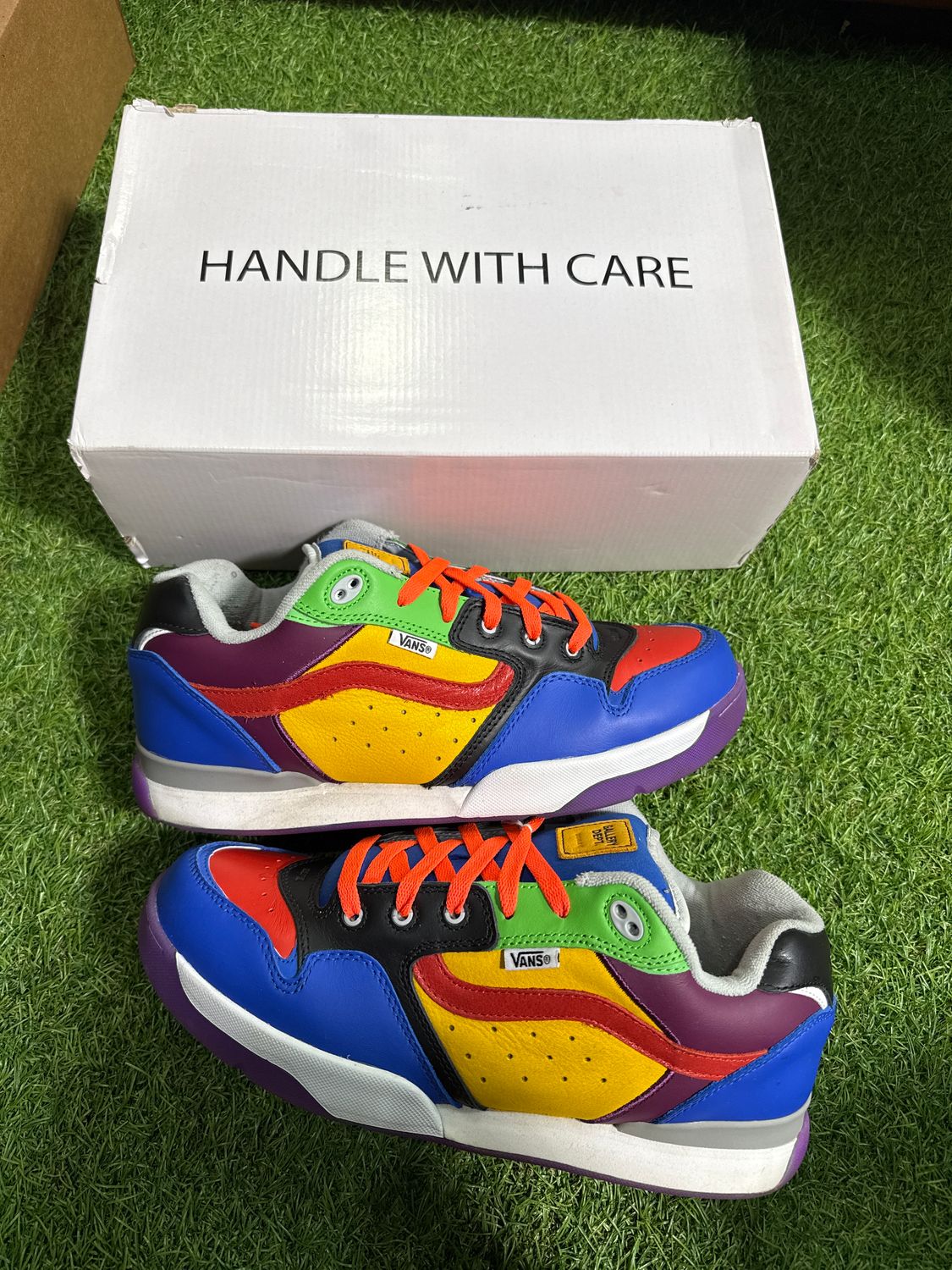 PREOWNED VAN ROWLEY XLT LX &quot; GALLERY DEPT MULIT &quot; SIZE 12