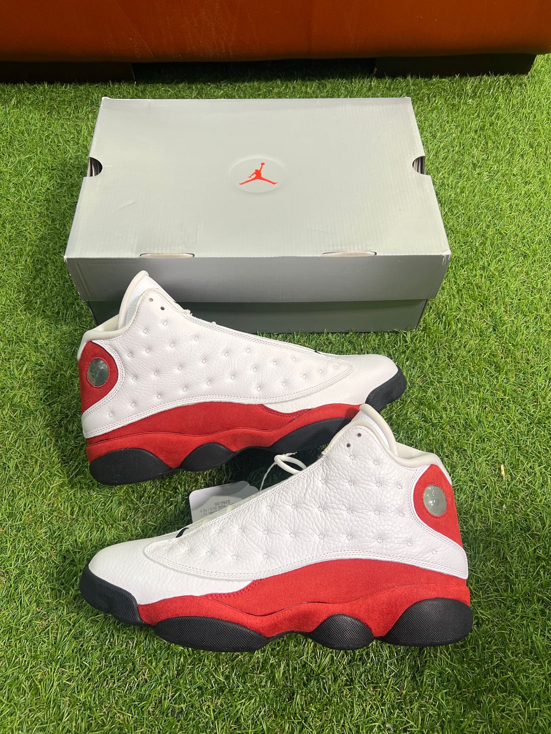 BRAND NEW JORDAN 13 &quot; CHICAGO &quot; SIZE 10.5