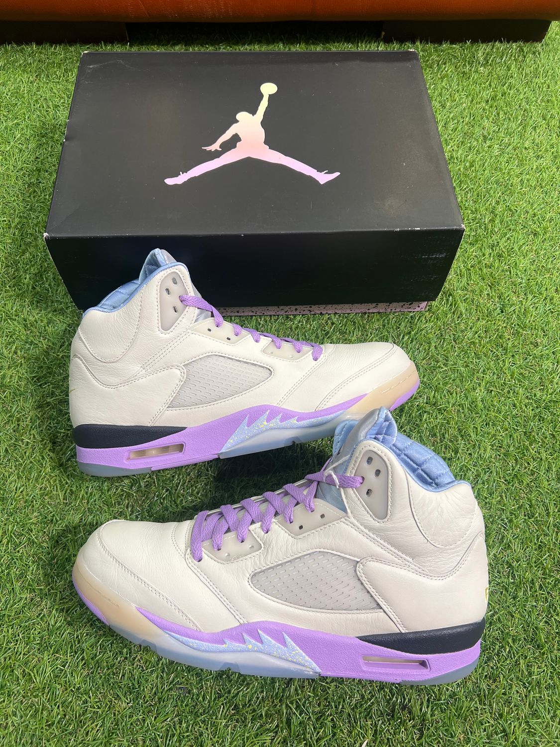 PREOWNED AIR JORDAN 5 "DJ KHALID SAIL" SIZE 11.5