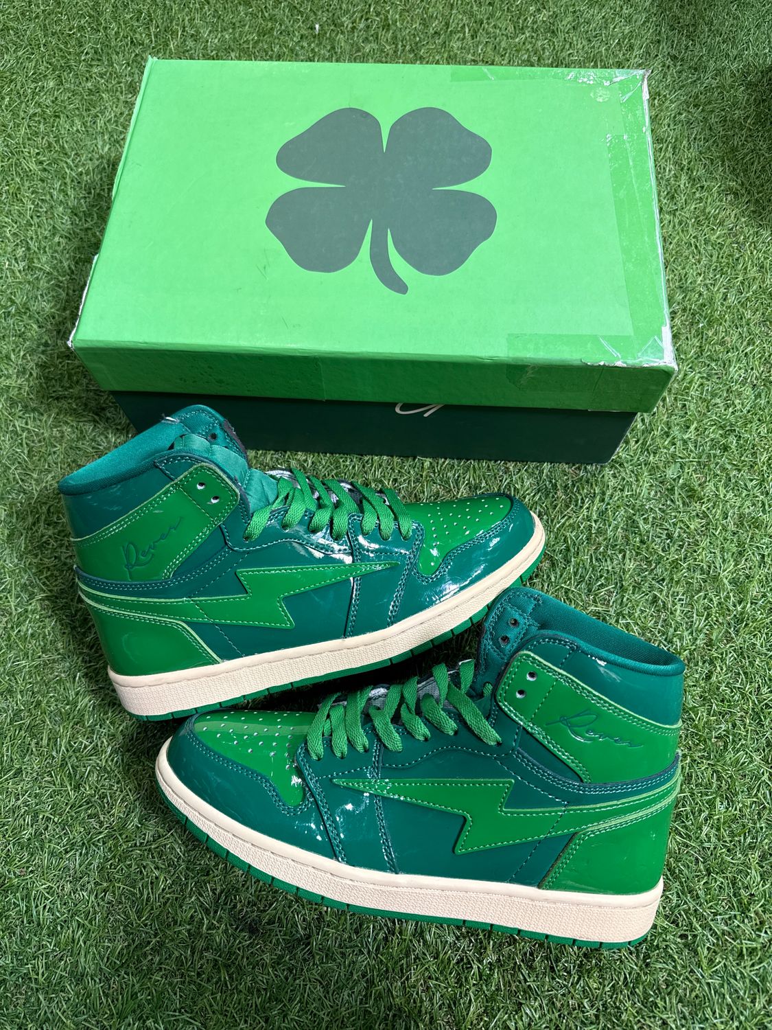 PREOWNED KOOL KIY "ST PATRICK" SIZE 8