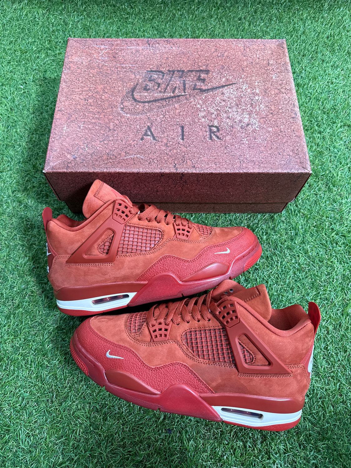 PREOWNED AIR JORDAN 4 "BRICK BY BRICK" SIZE 10.5