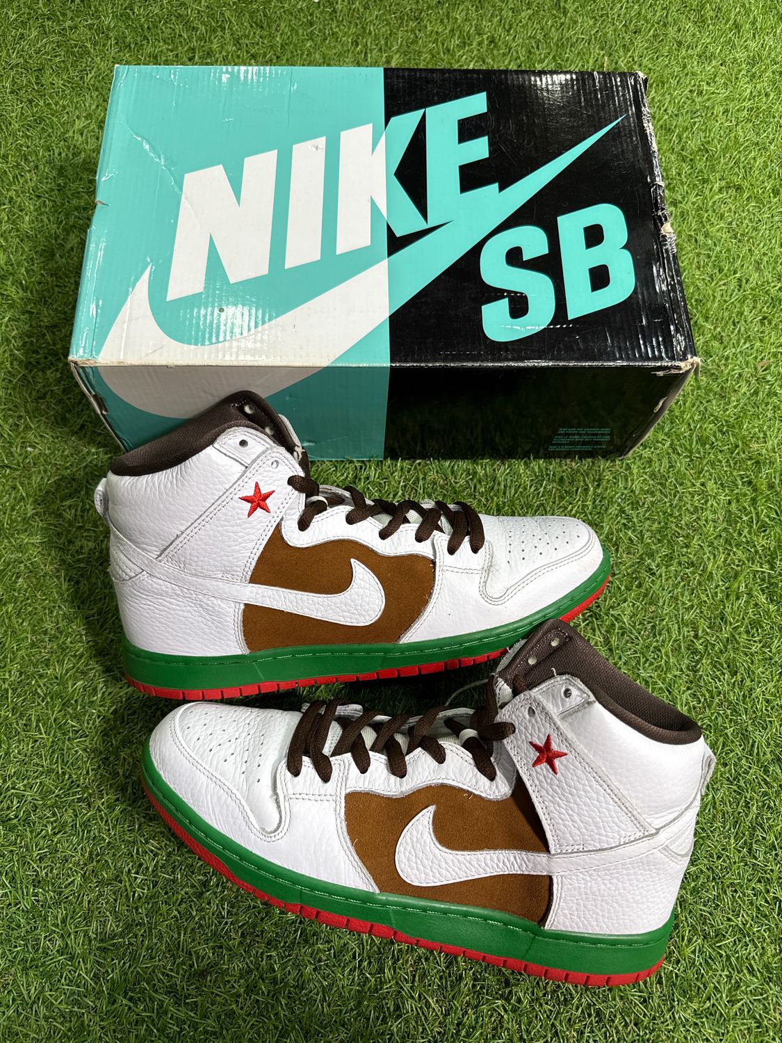 PREOWNED NIKE SB DUNK HIGH &quot;CALI 2014&quot; SIZE 10.5
