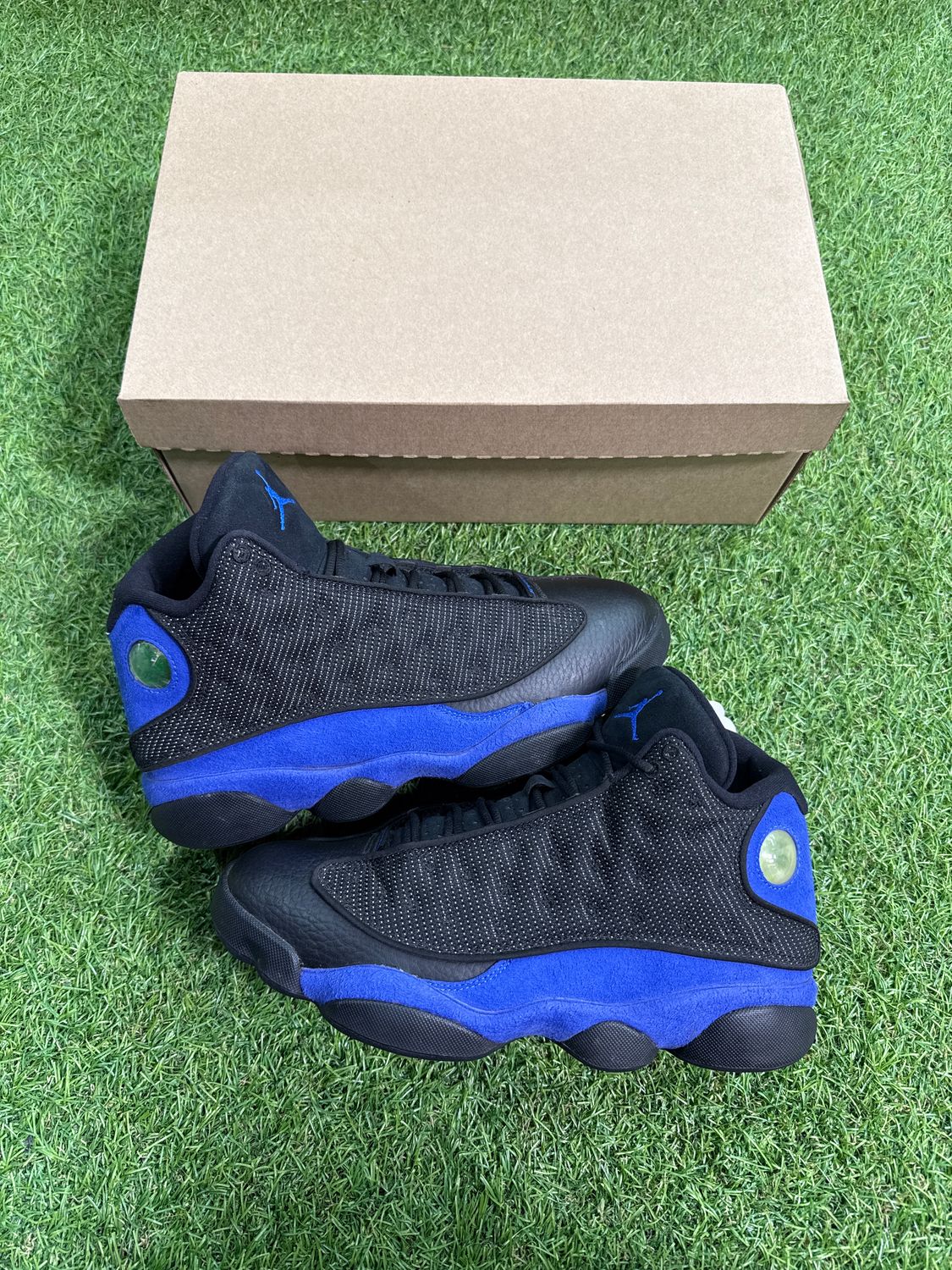 PREOWNED JORDAN 13 &quot; BLACK HYPER ROYAL &quot; SIZE 8