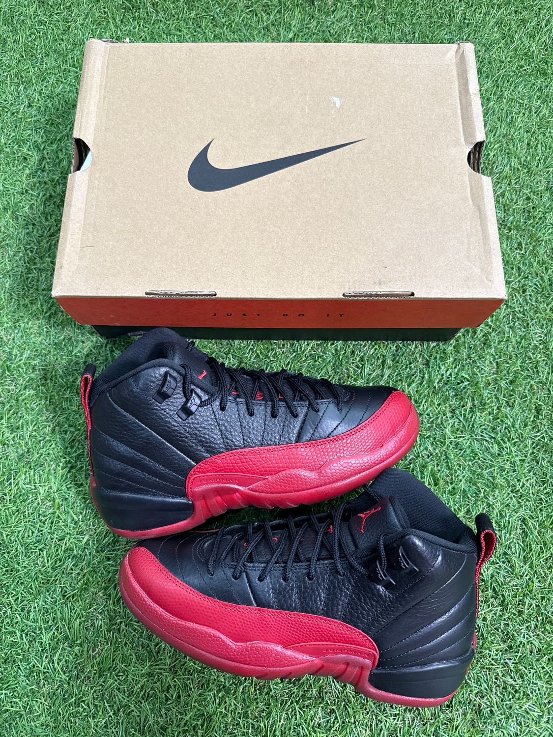 BRAND NEW GS AIR JORDAN 12 &quot;FLU GAME&quot; SIZE 5Y