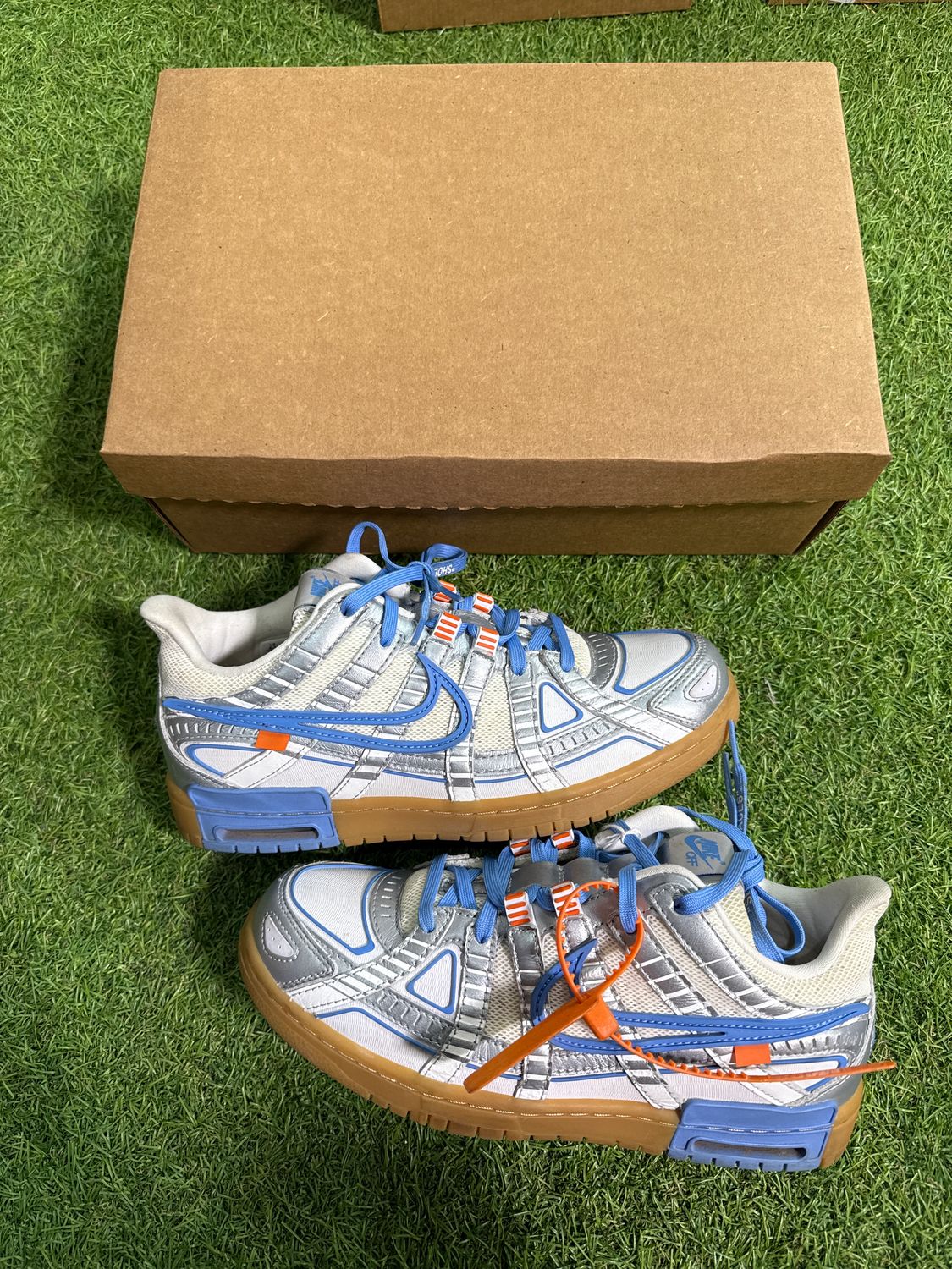 PREOWNED NIKE OFFWHITE RUBBER DUNK "UNIVERSITY BLUE" SIZE 8.5