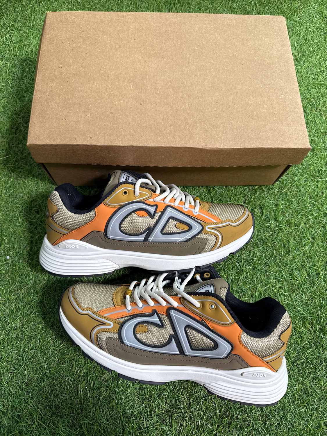 PREOWNED DIOR B30 "ORANGE/BROWN" SIZE 8.5