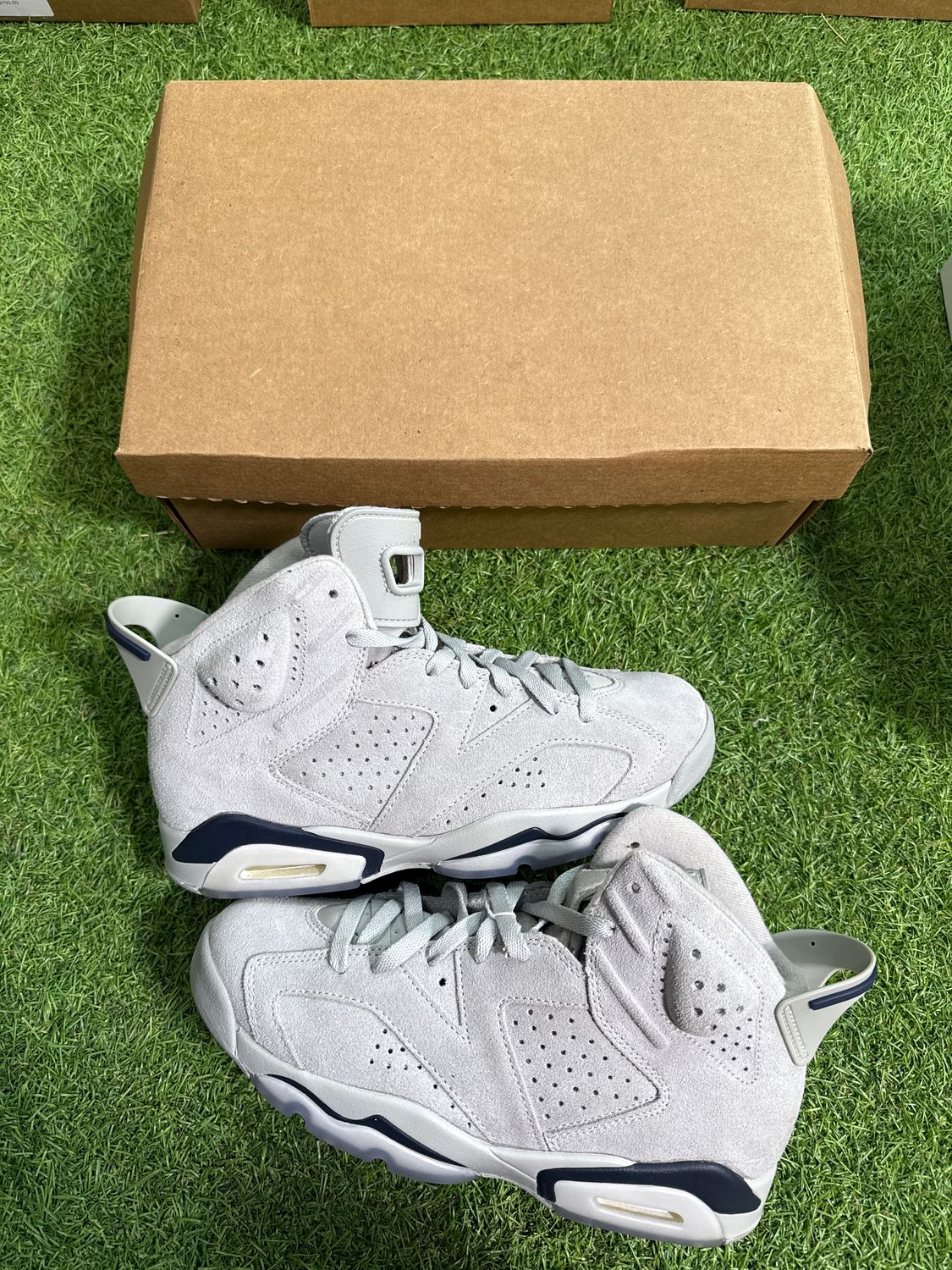 PREOWNED AIR JORDAN 6 "GEORGETOWN" SIZE 8