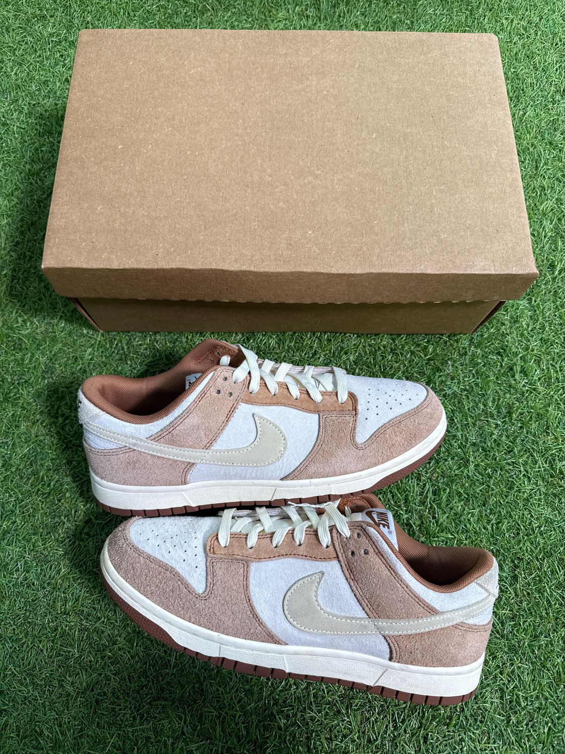 PREOWNED NIKE DUNK LOW "CURRY" SIZE 8.5