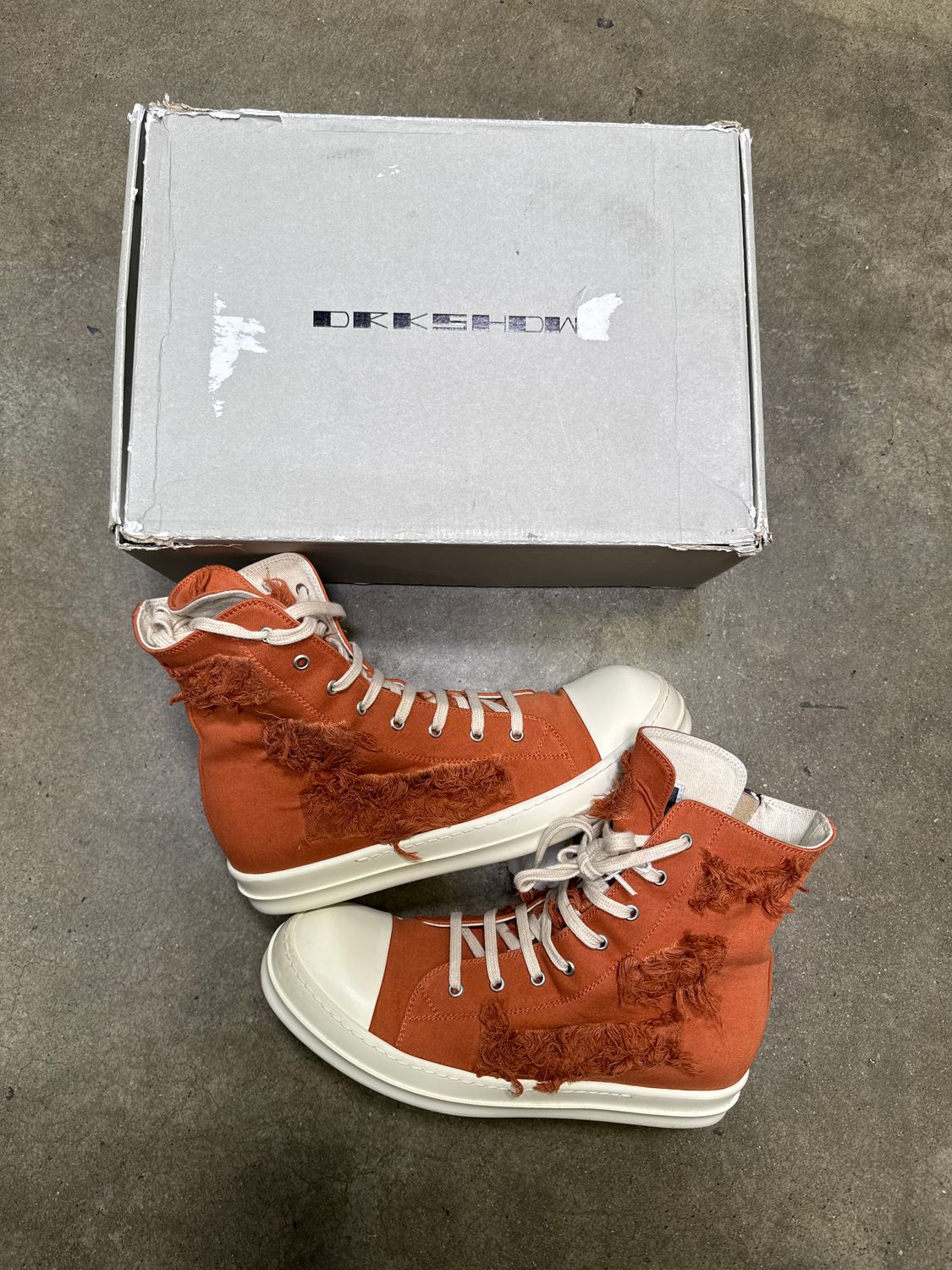 PREOWNED RICK OWEN RAMONE "PINK DISTRESSED" SIZE 10