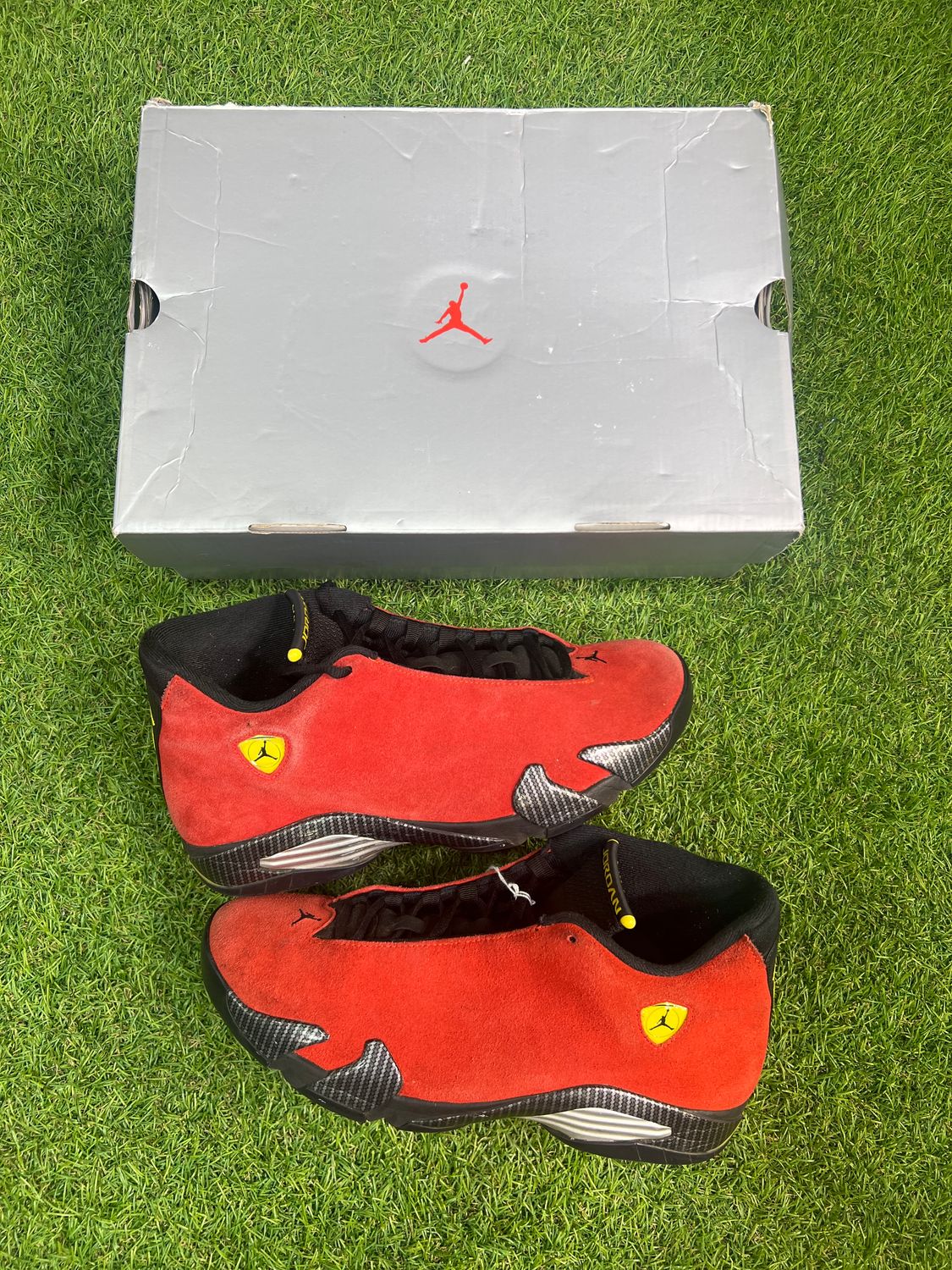 PREOWNED JORDAN 14 "FERRARI" SIZE 11