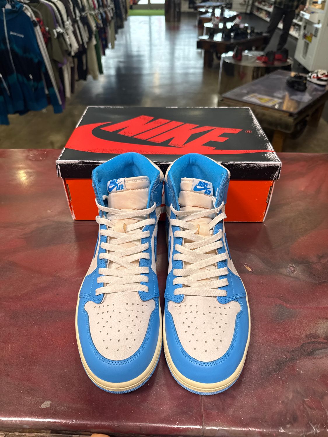 PREOWNED AIR JORDAN 1 "REIMAGINE UNC" SIZE 12