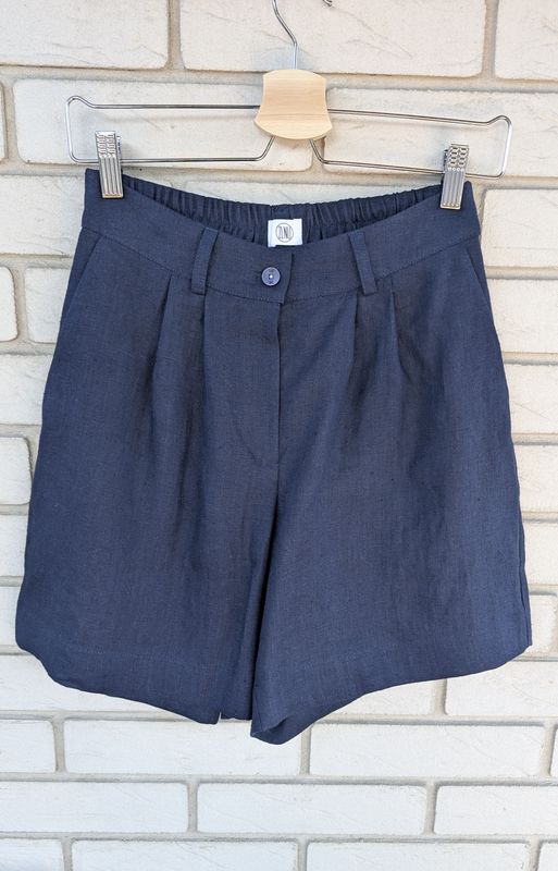Lysine - navy blue