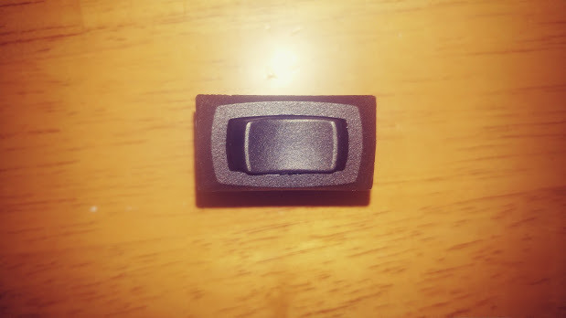 Rocker Switch (3 Way)