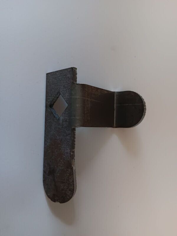 Ashley / US Stove Feed Door Latch