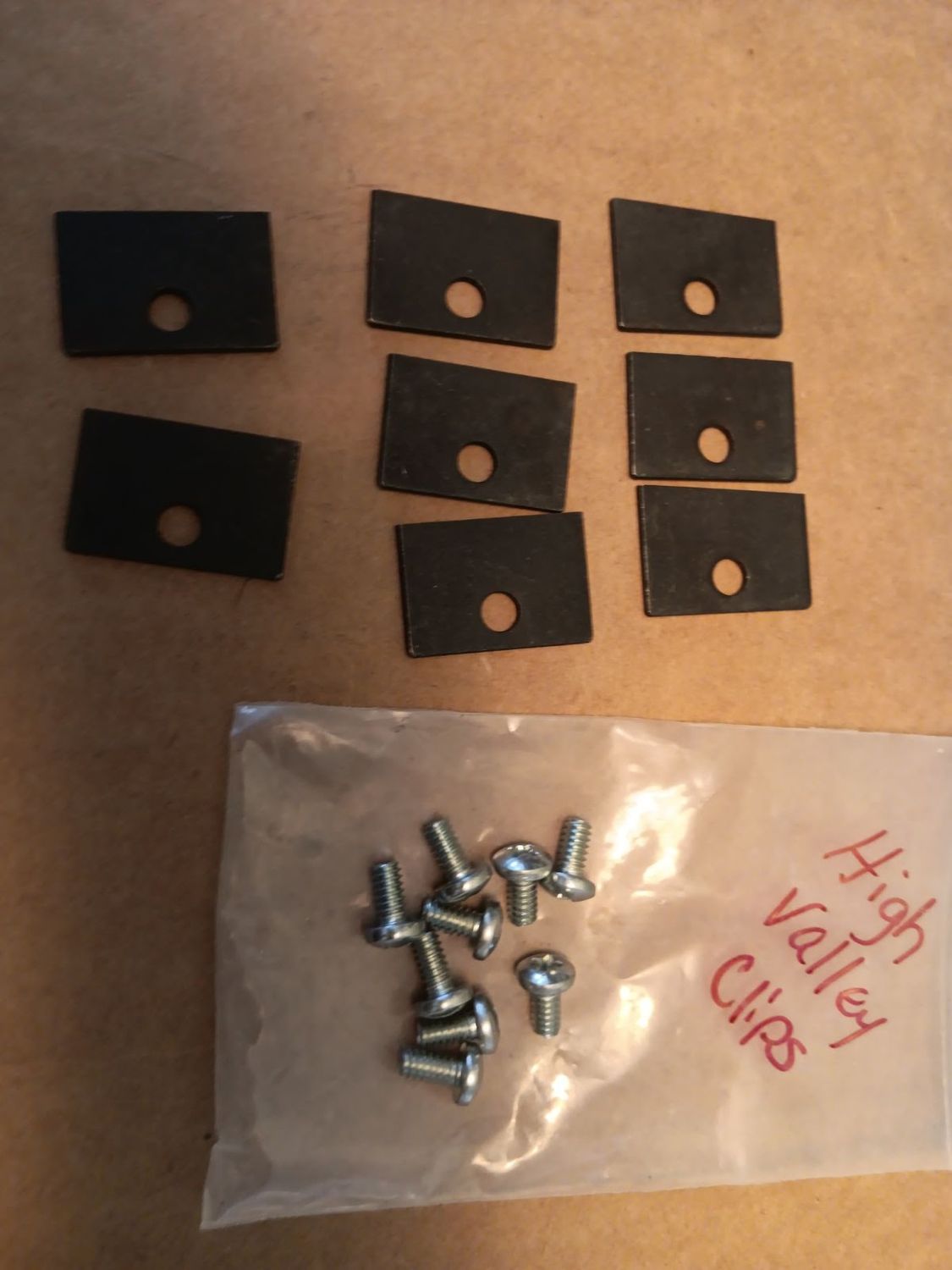 High Valley Glass Clips