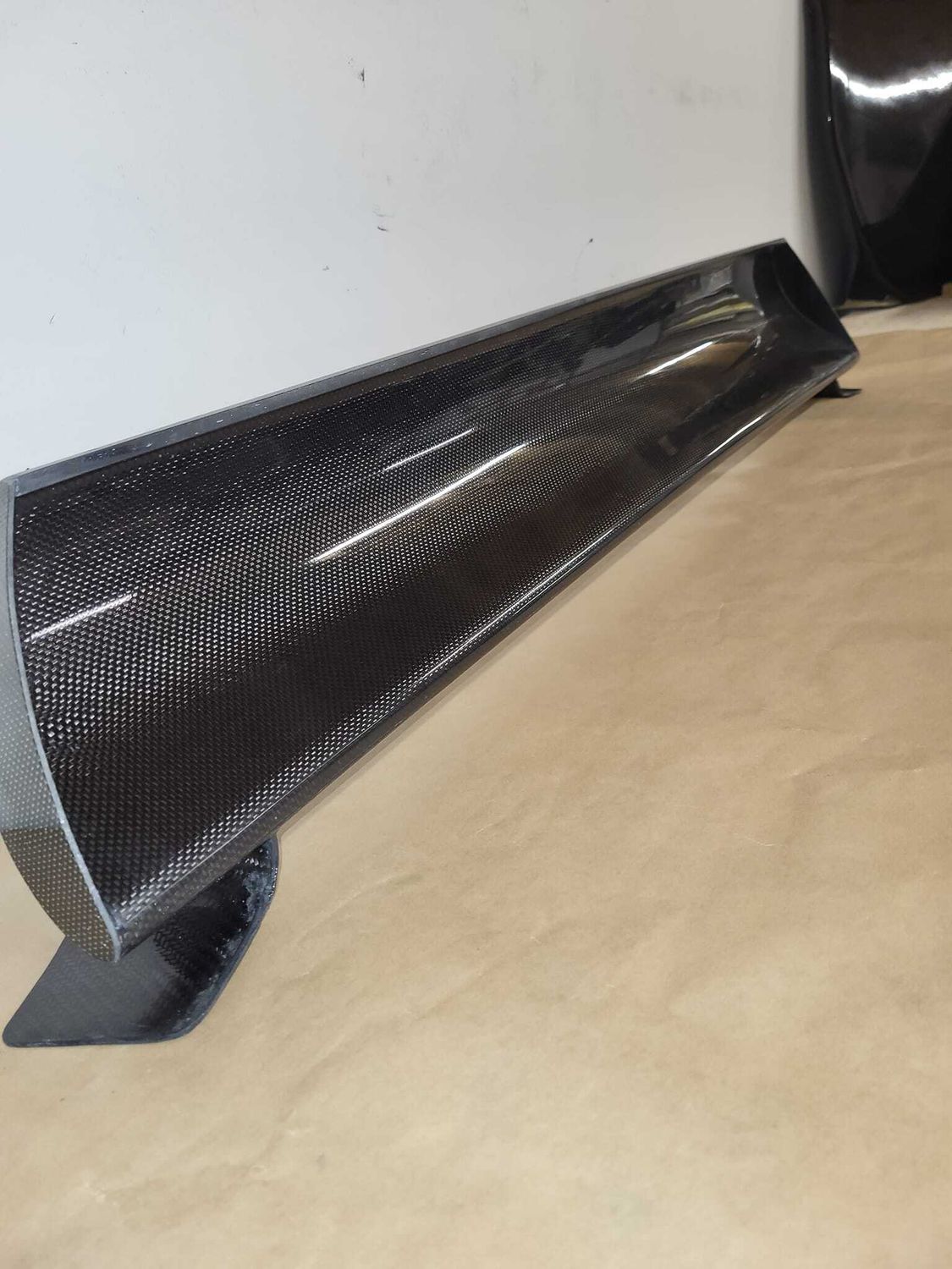 Aileron saxo kit car en carbone
