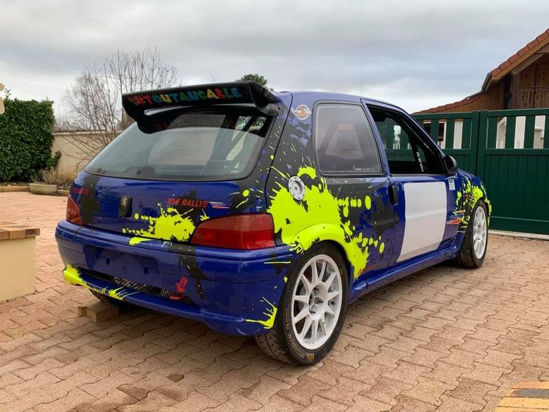 Aileron saxo kit car pour 205 en fibre