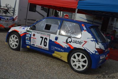 Bas de caisse gauche 106 maxi fibre Bas de caisse gauche 106 maxi fibre