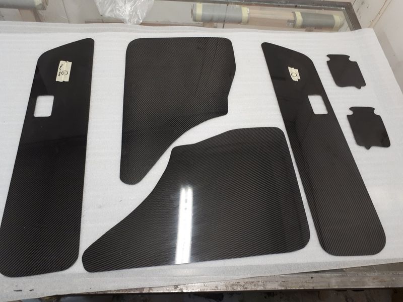 kit panneaux de porte 106 rallye en carbone