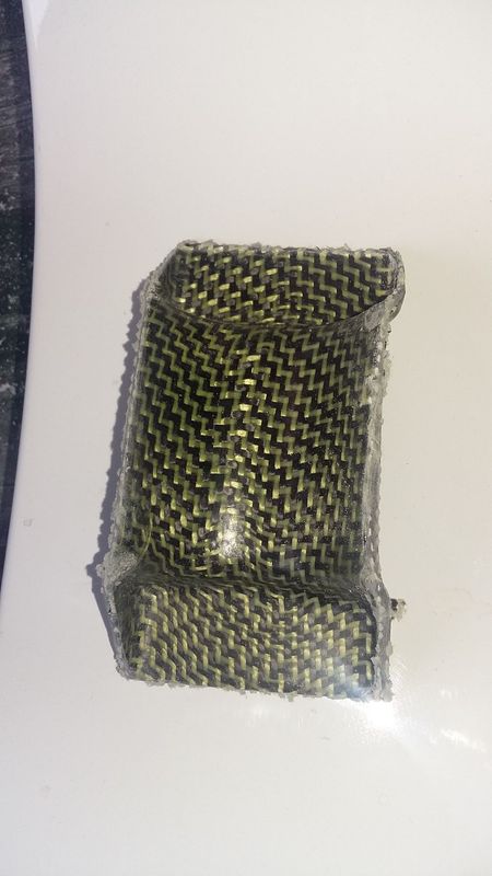 support de bombonne amortisseur /filtre a essence/pompe a essence en carbone kevlar
