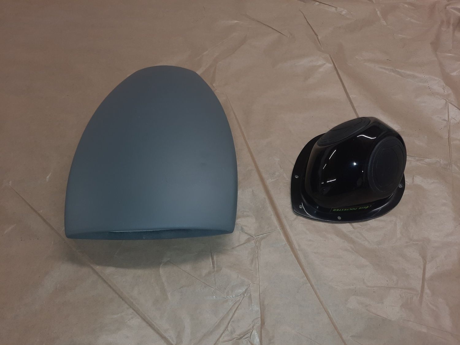 trappe de toit clio 3 r3/ twingo 2 r2 en fibre