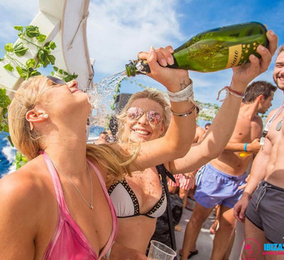  Open bar IBIZA BOAT PARTY PACKAGE £69